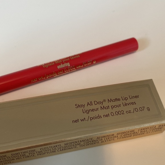 Stila Cosmetics Stay All Day Lip Liner in Enduring - Picture 6 of 7